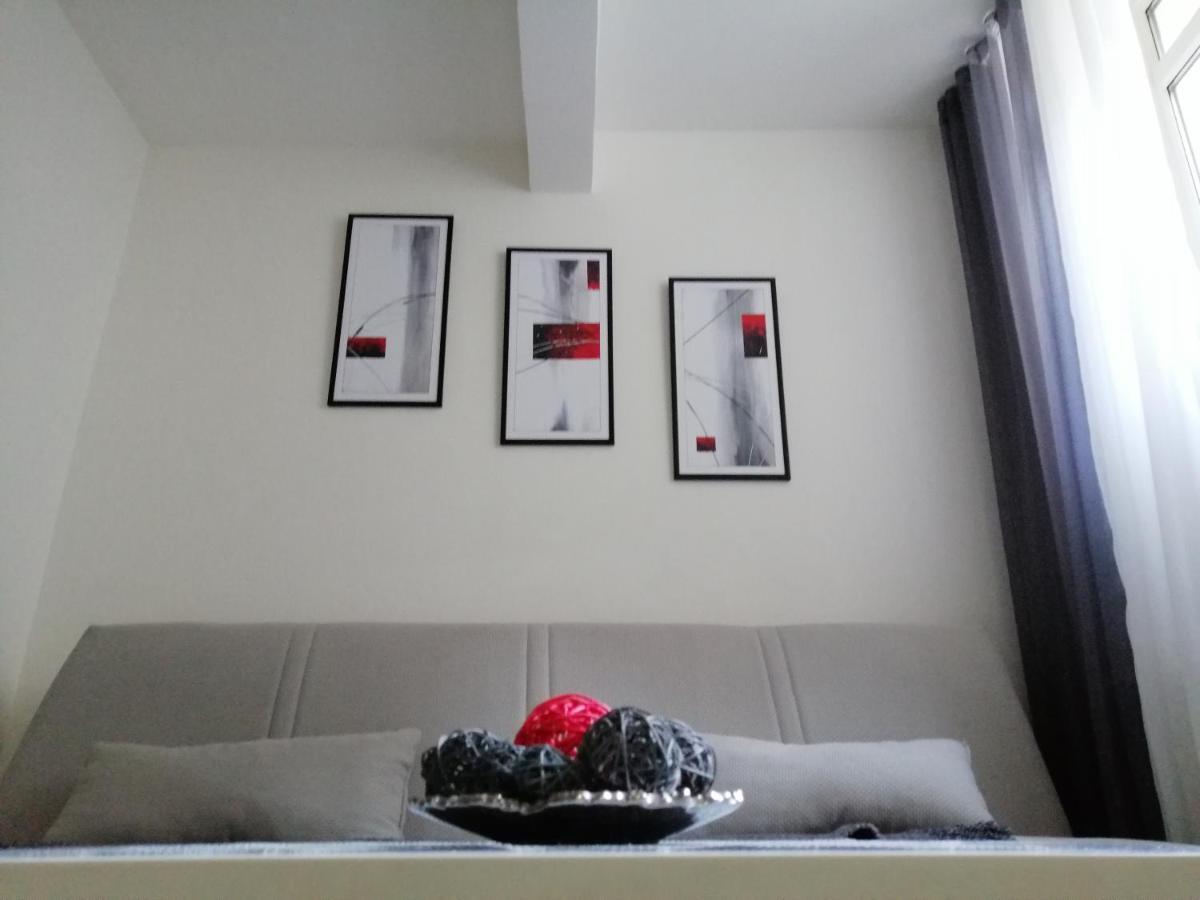 Studio Apartman Kocka Белград Екстер'єр фото